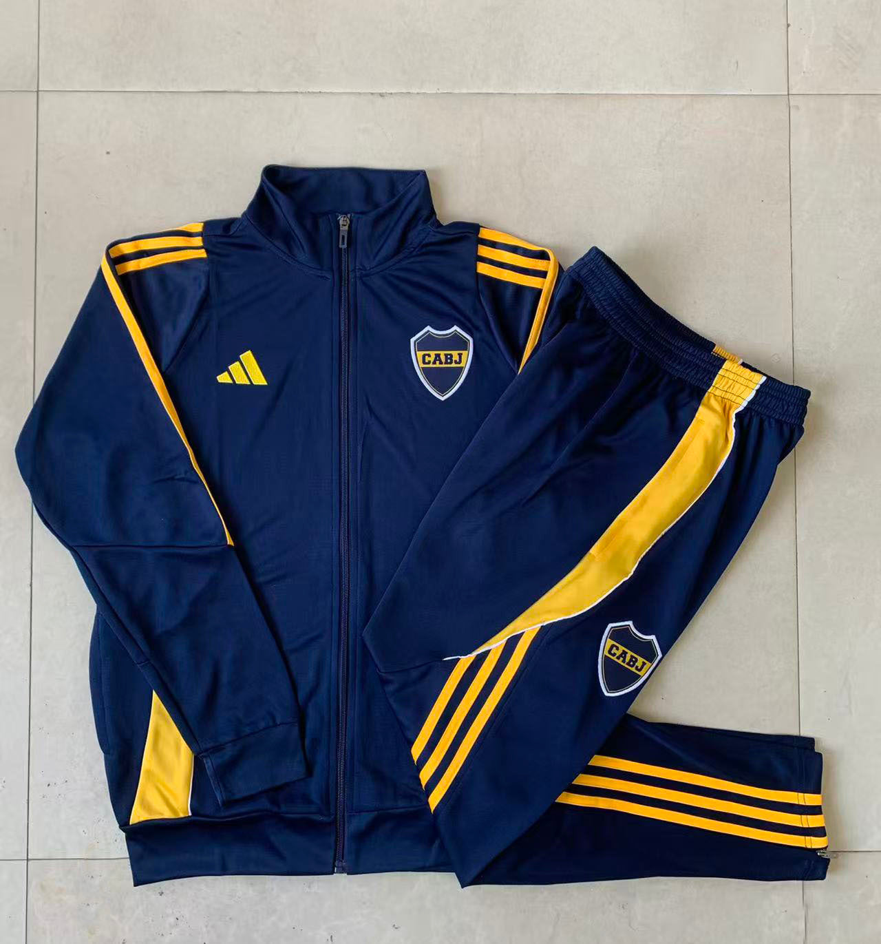 PANTALONES + SUDADERA BOCA JUNIORS I 25/26