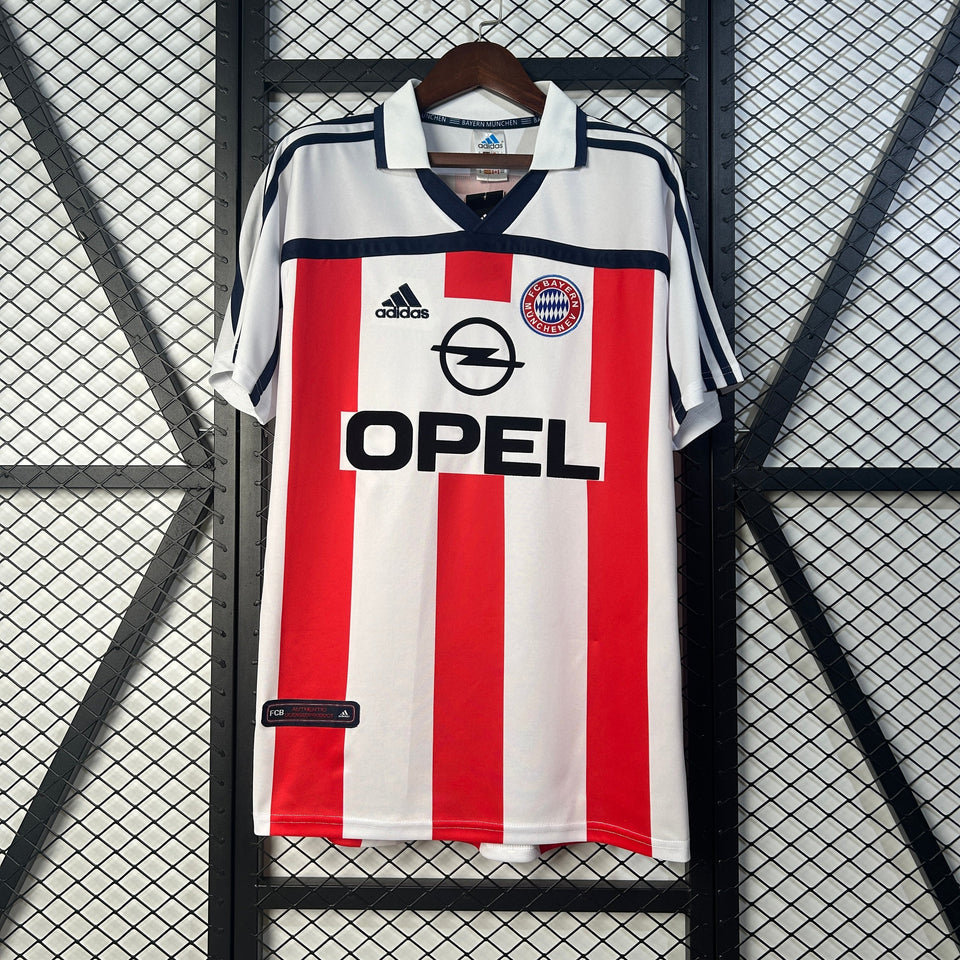 BAYERN DE MUNICH II 00/02 HOMBRE (RETRO)
