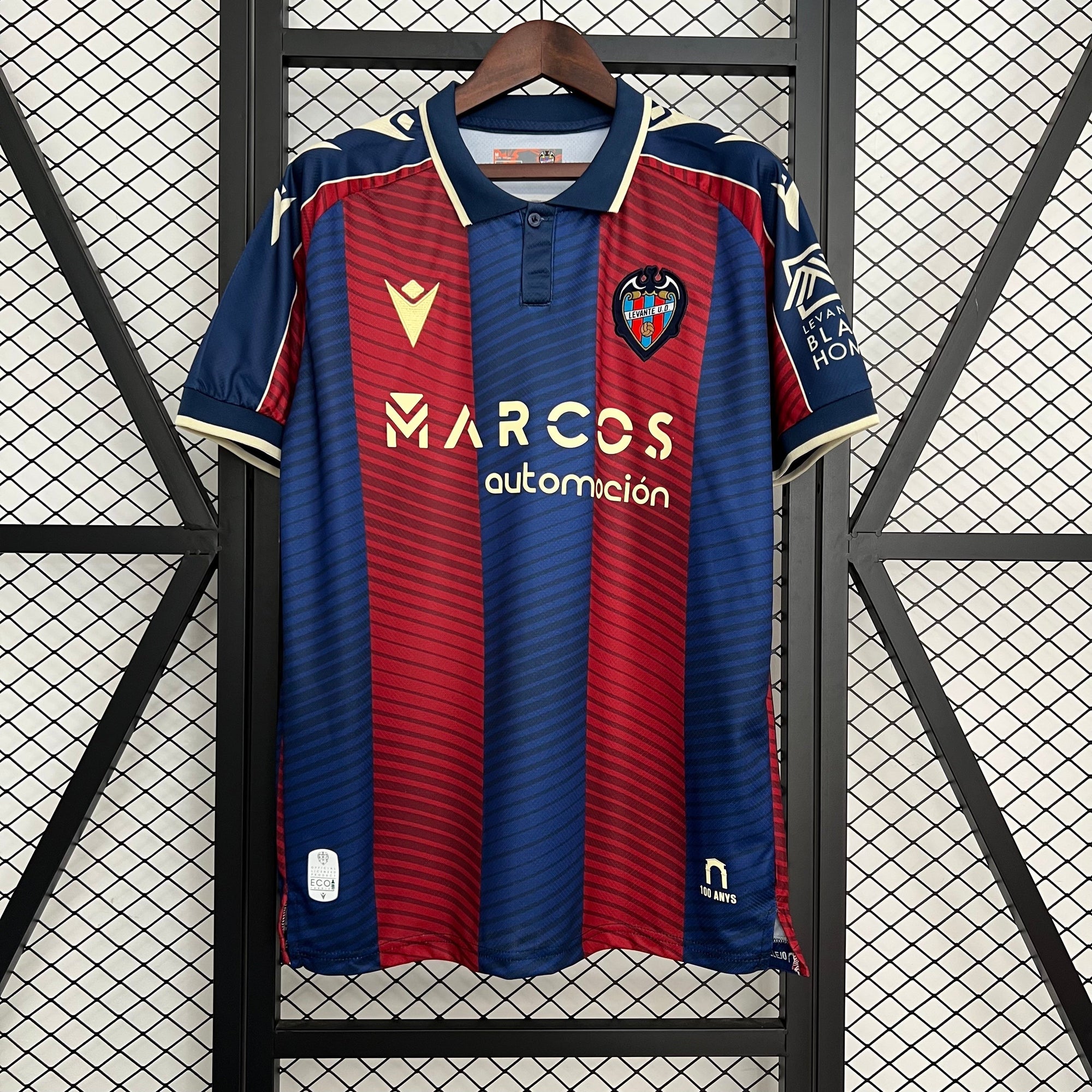 LEVANTE I 25/26 HOMBRE