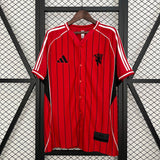 MANCHESTER UNITED EDICIÓN BASEBALL I 25/26 HOMBRE