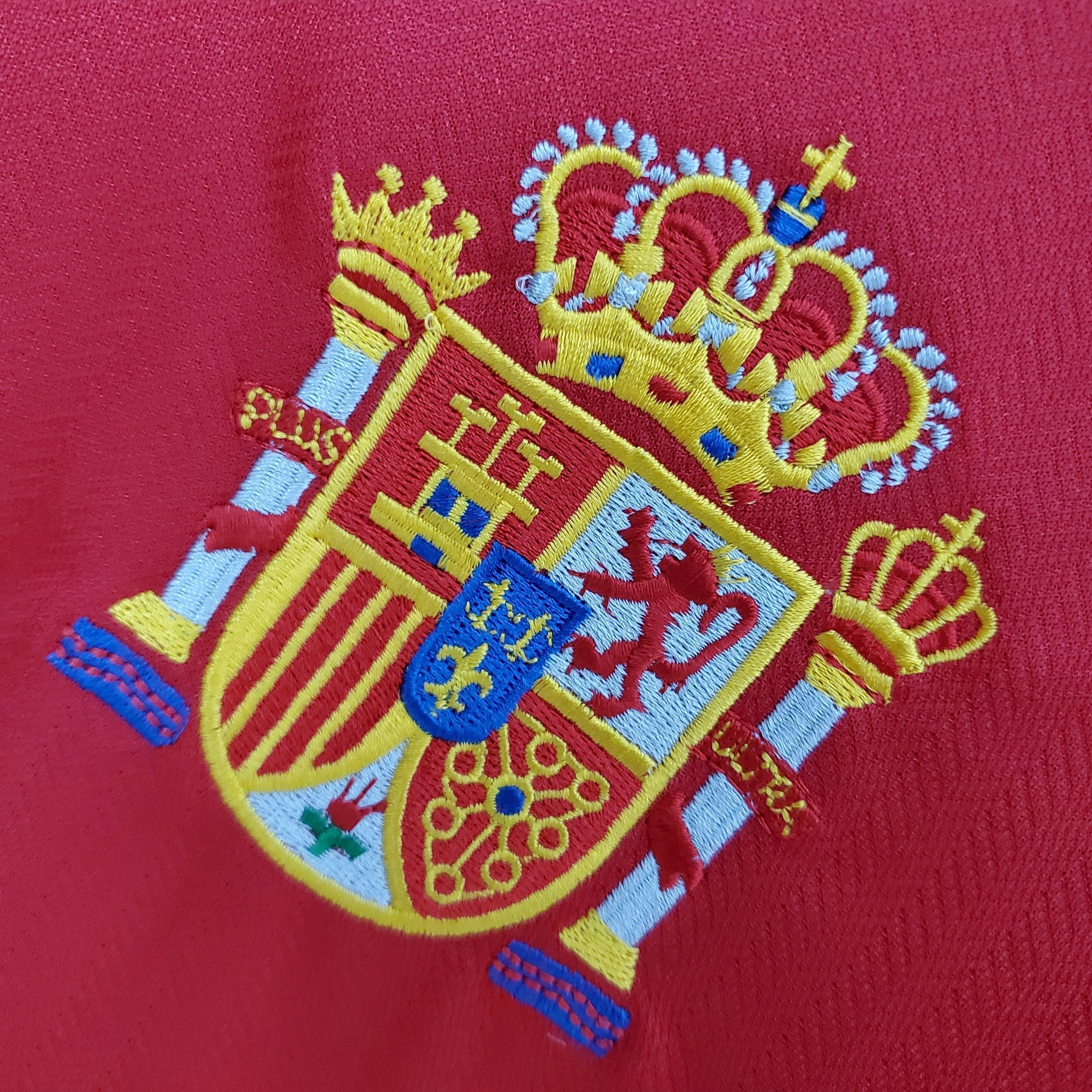 ESPAÑA l 1998 HOMBRE (RETRO)