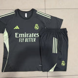 CAMISETA + PANTALONES REAL MADRID III 25/26