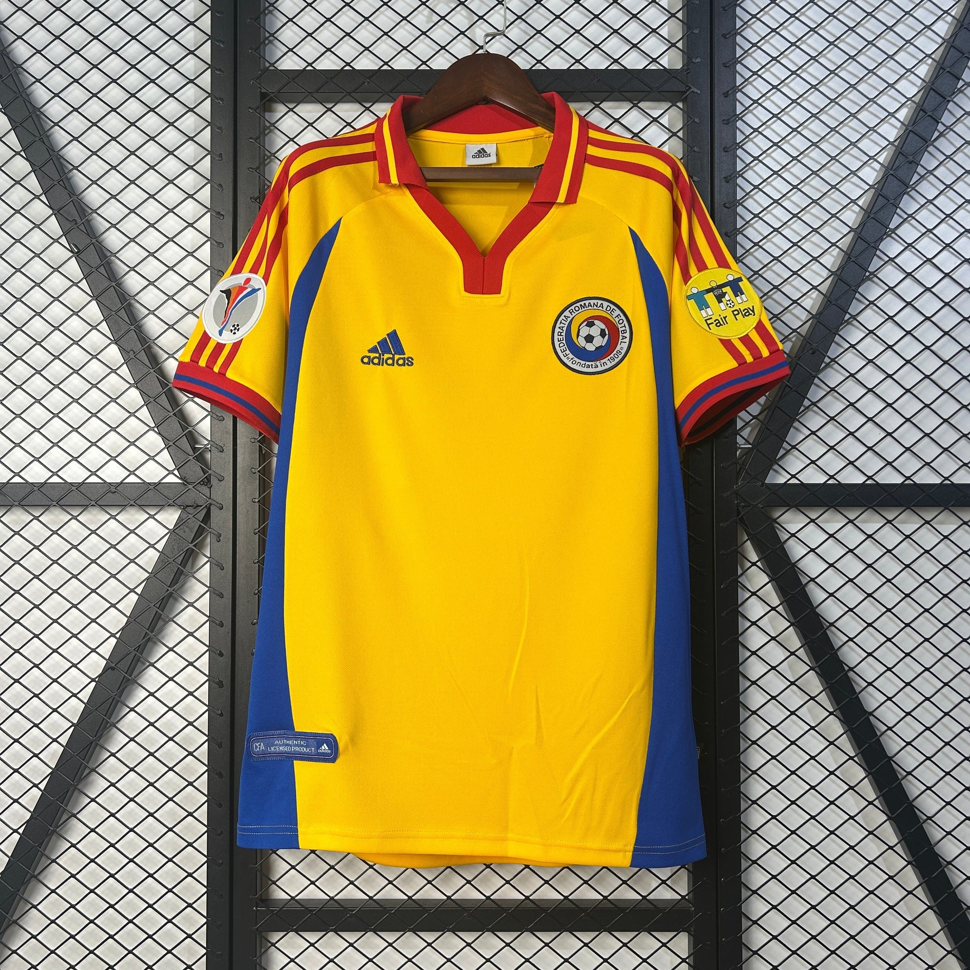 RUMANIA I 2000 HOMBRE (RETRO)