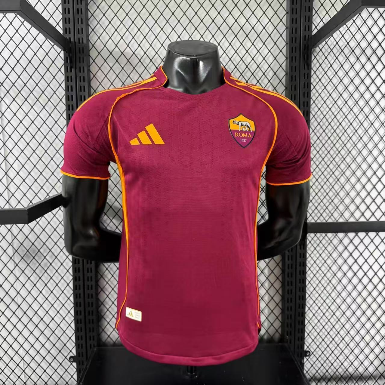 ROMA I 25/26 HOMBRE (VERSIÓN JUGADOR)